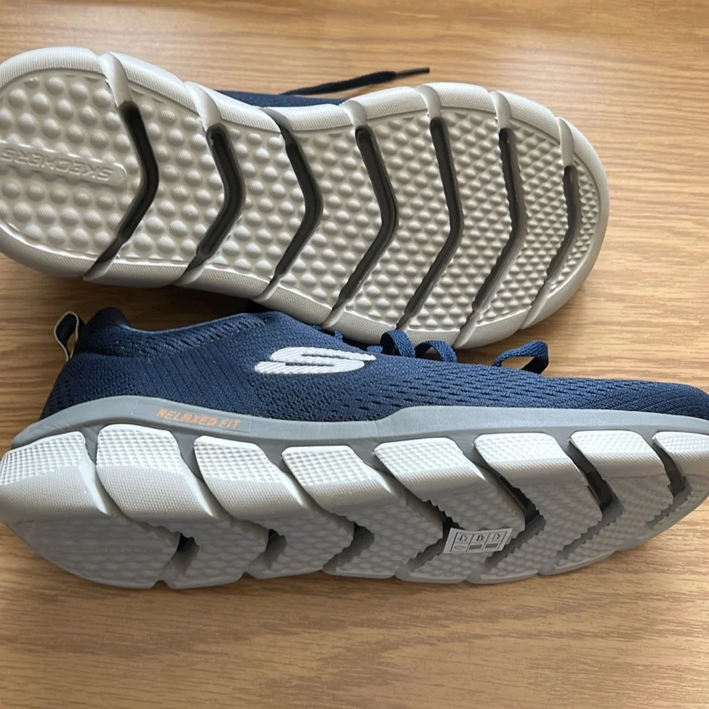 Skechers BNWOB Sport Navy blue relaxed fit lightweight size 10 - Picture 5 of 8